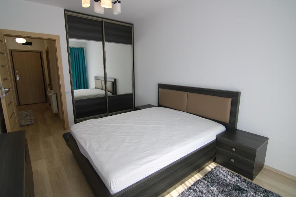 Hotel Platinia クルージュ＝ナポカ エクステリア 写真 A bedroom
